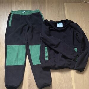 Kids Two-Tone Fleece Jogger Set